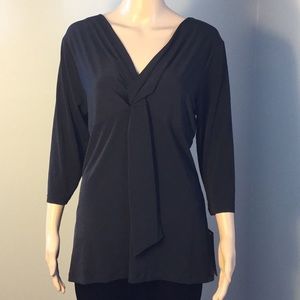 F.L.P. : LIGHTWEIGHT BLACK TOP:  Size S